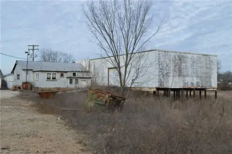 Fayetteville Land with Steel Inventory