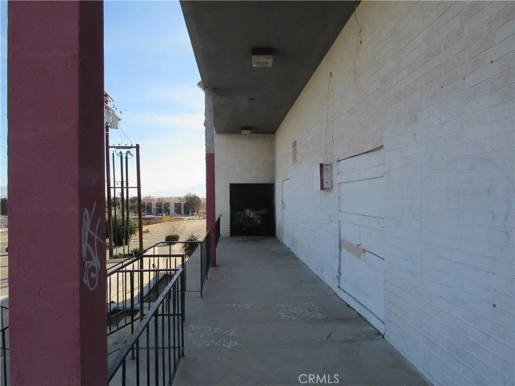 Picture 16