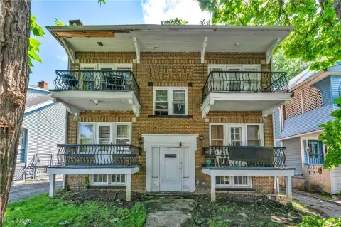 Cleveland Quadplex: Income Property