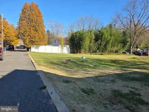 Residential Lot in Pennsbury School