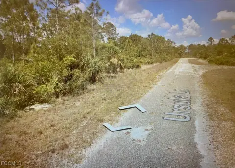 Vacant Lot in Lehigh Acres