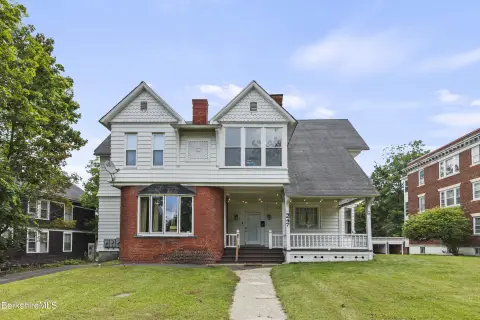 Renovated Multi-Use Rental Property