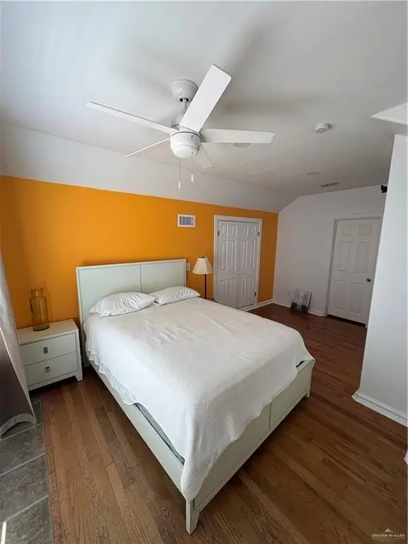 Picture 30