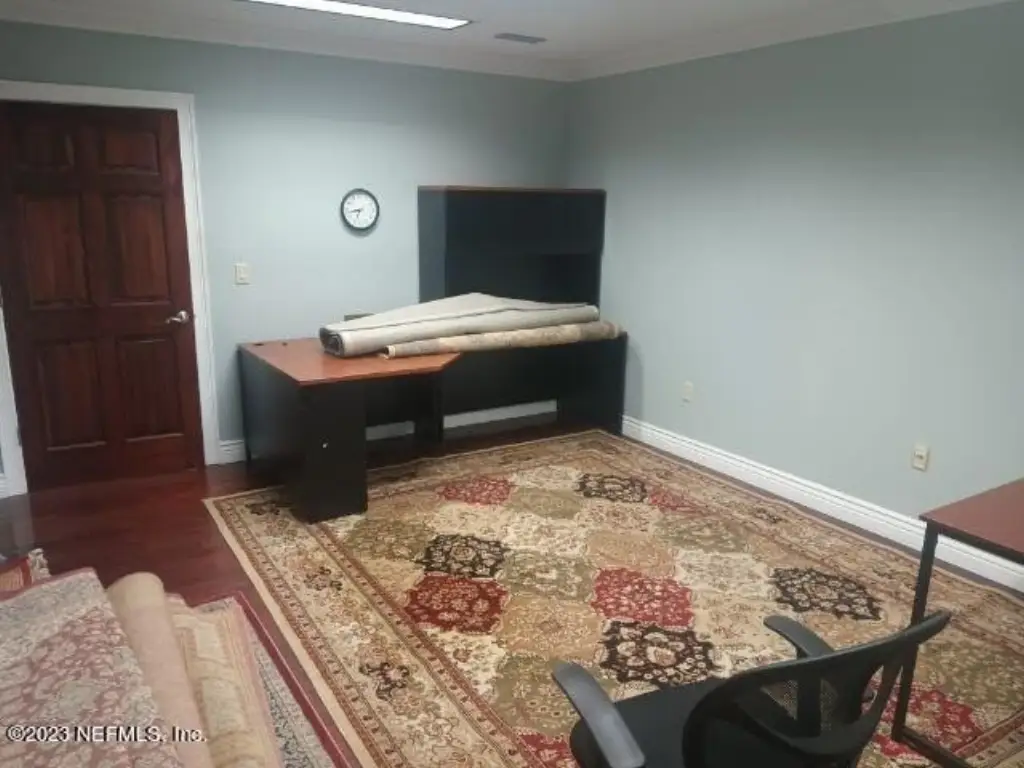 Picture 5