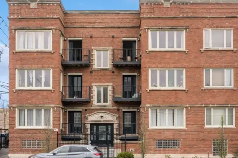 Bronzeville Investment Opportunity: Six Condos