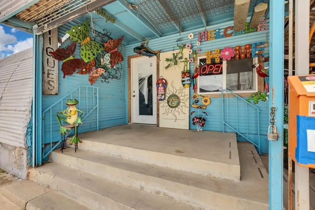 501 W Front St, Midland, TX 79701