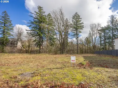 Ready-to-Build Lot in Camas