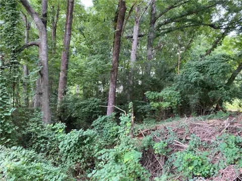 Hartwell Lake Residential Land