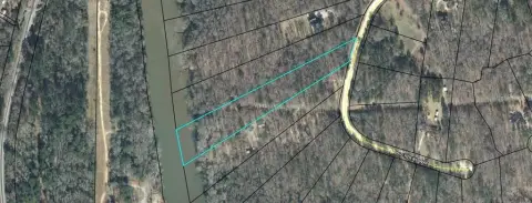 Riverfront Residential Lot in Macon