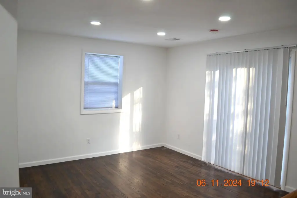 Picture 26