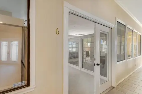 Van Alstyne Office Space