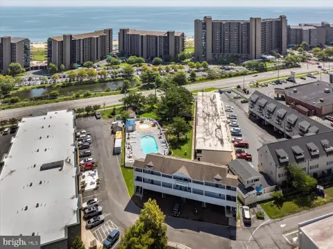 Charming Bethany Beach Studio Condo