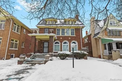 Updated Detroit Duplex with Balconies