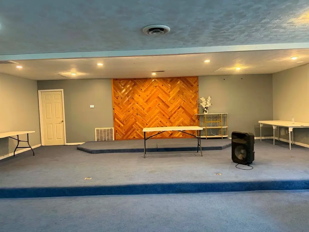 Picture 11