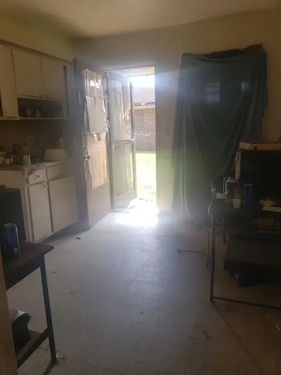 Picture 37