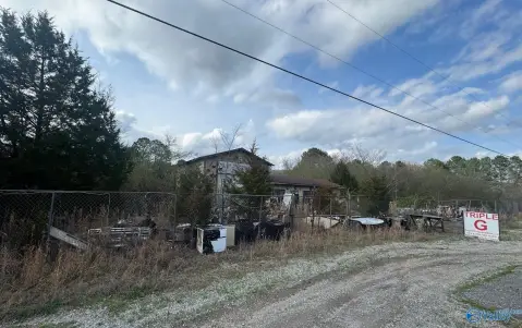 Leesburg Commercial Opportunity For Sale