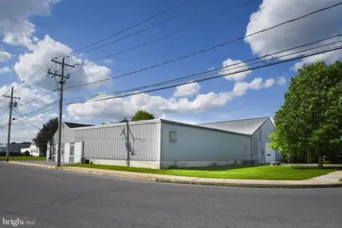 Flexible Office & Warehouse Space