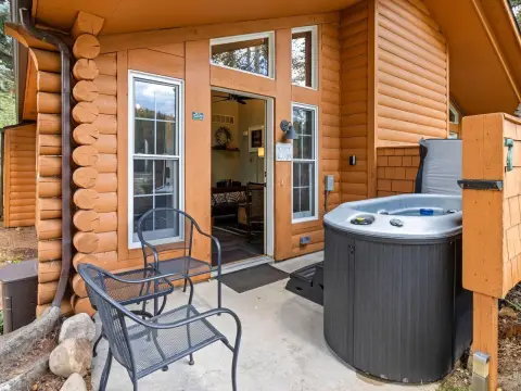 Furnished Short-Term Rental Condo