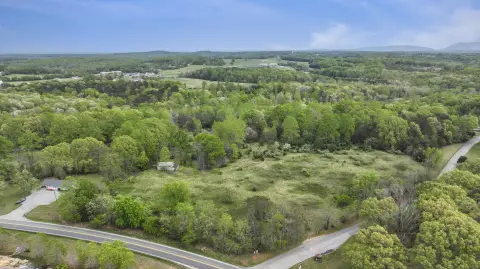 Moneta Land with Development Potential