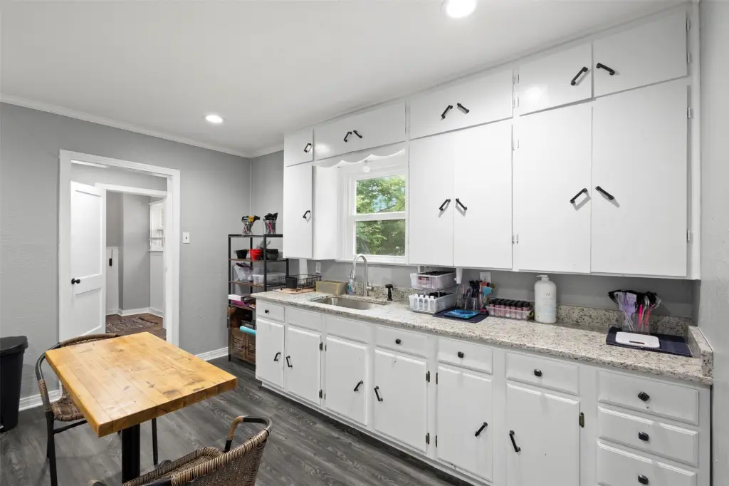 Picture 11