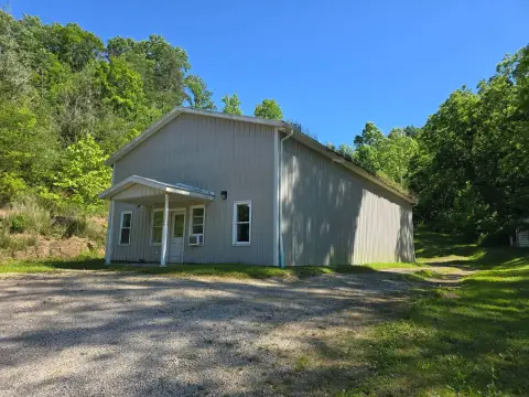 Ellenboro Commercial Building on Route 16
