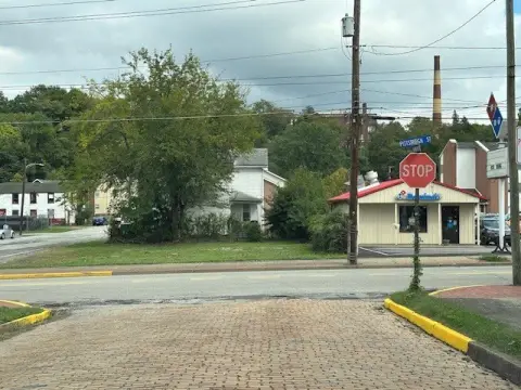 Flat Corner Lot in Connellsville