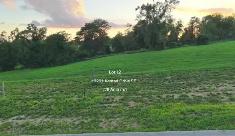 Residential Lot in Kestrel Heights