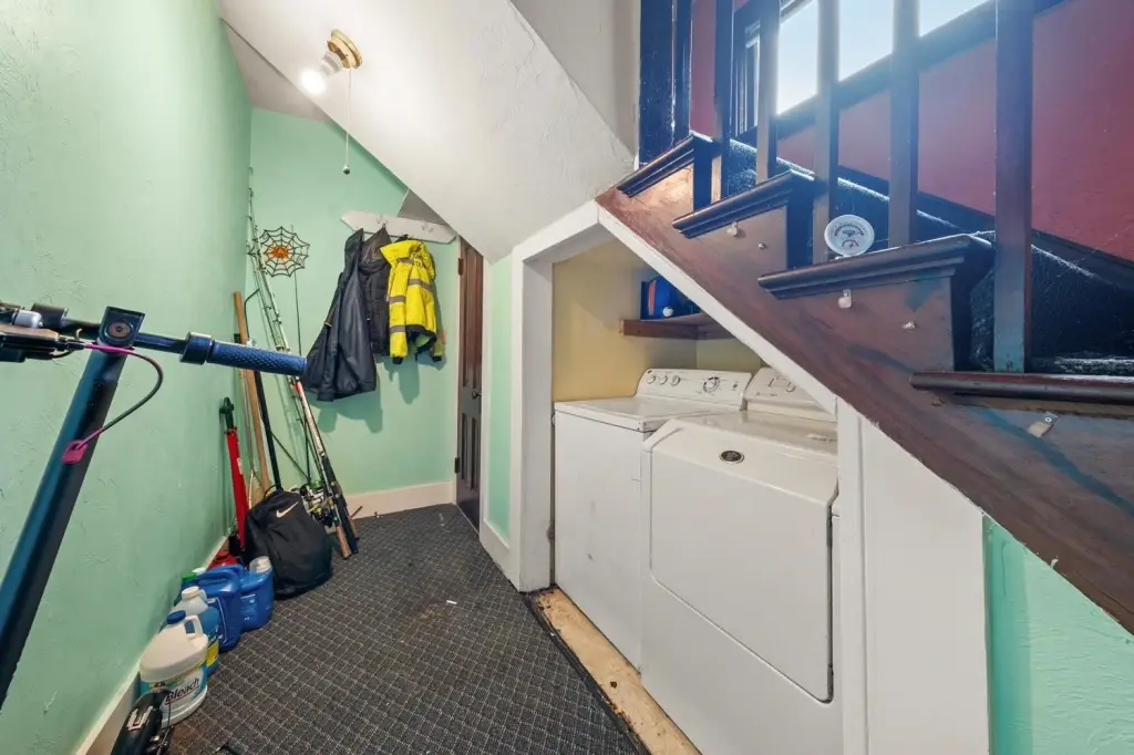 Picture 19