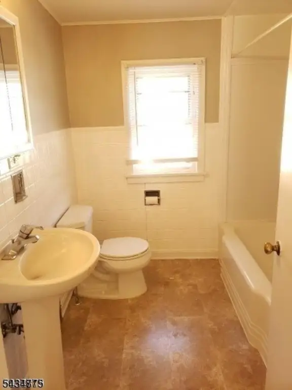 Picture 8