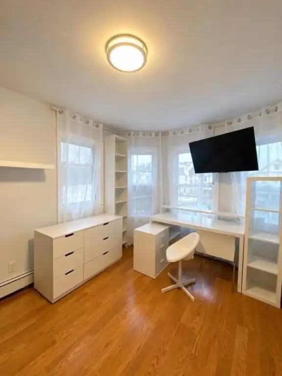 Picture 5