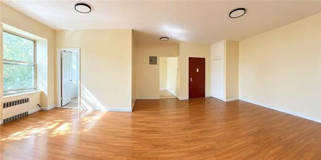 Picture 10