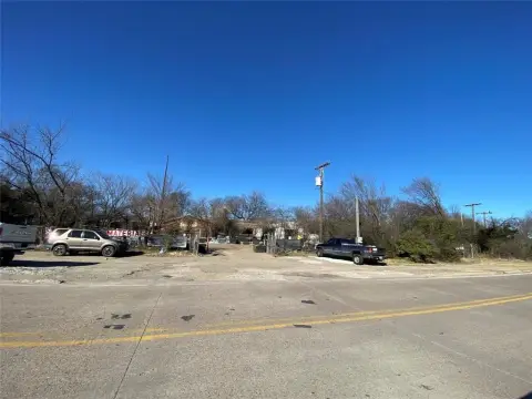 Balch Springs Commercial Property