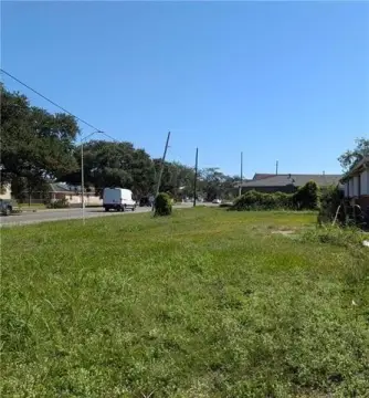 Vacant Land in Lower 9th Ward