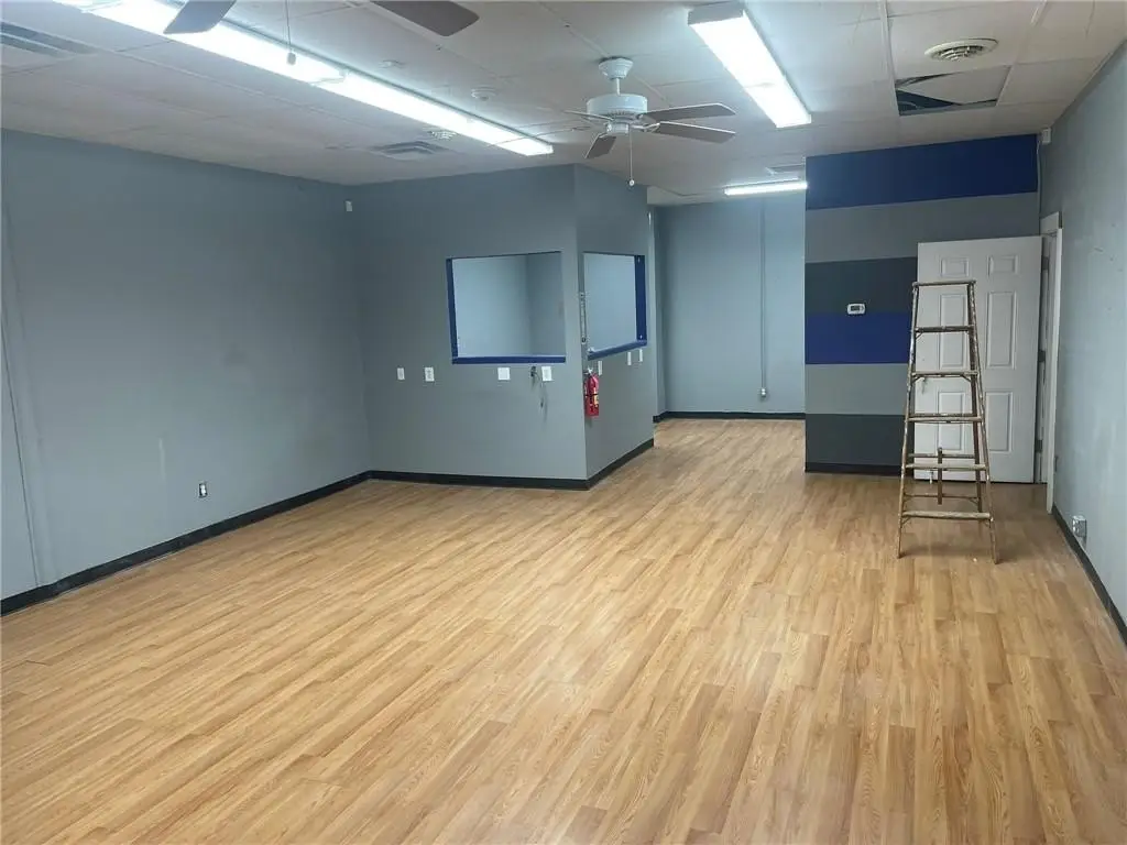 Picture 4