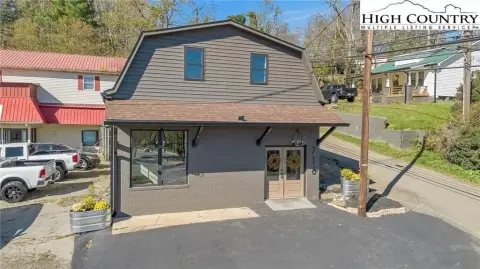 Remodeled Commercial Building Near Downtown