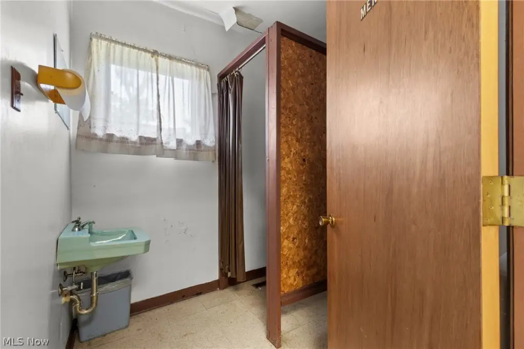 Picture 8