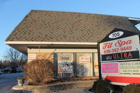 Retail Space in Geneva, IL