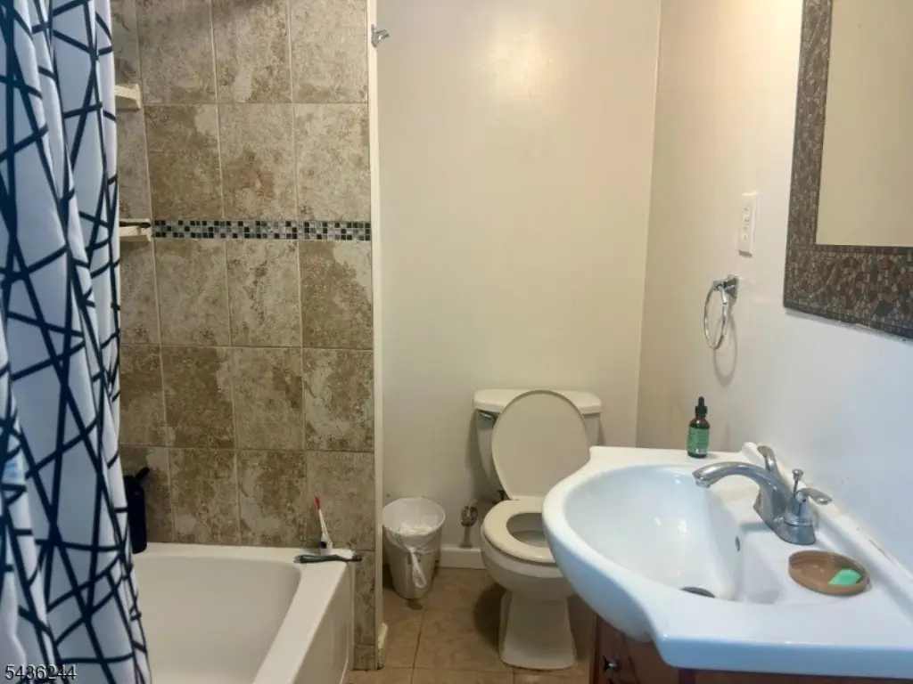Picture 18