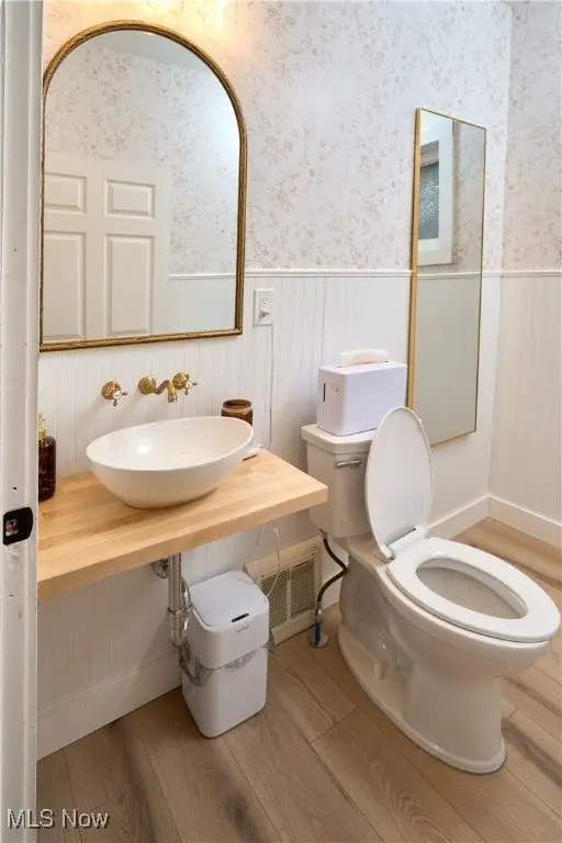 Picture 10