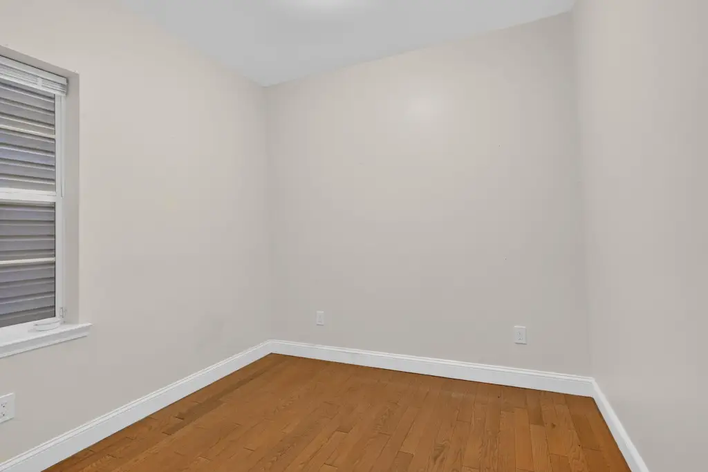 Picture 12