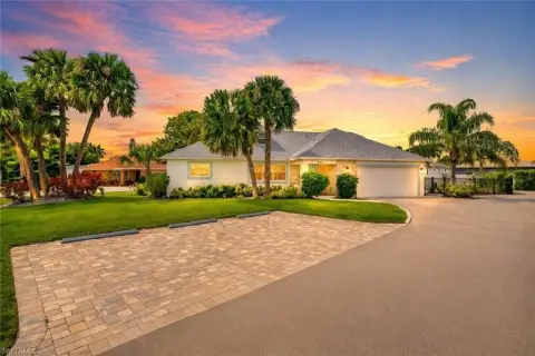 Triplex with Private Pool