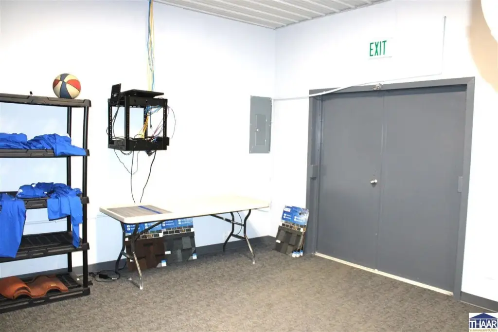 Picture 19