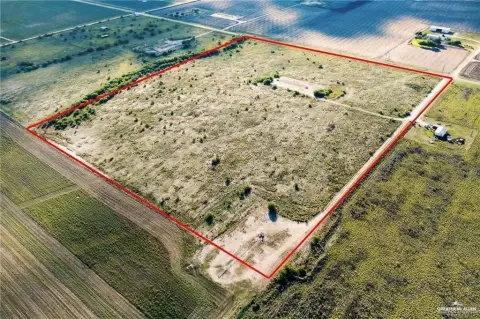 Expansive 38-Acre Tract in McCook