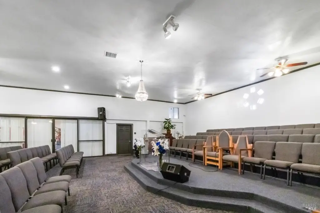 Picture 6