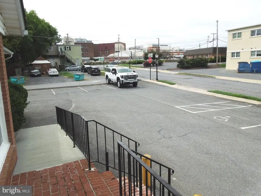 Picture 16