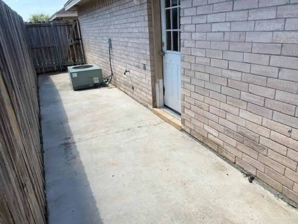 Picture 24