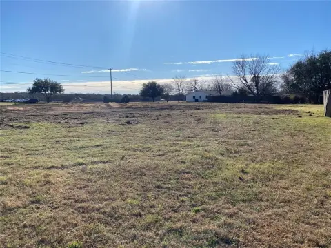 Half-Acre Lot in North Richland
