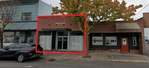 Redmond Retail/Office Space Available