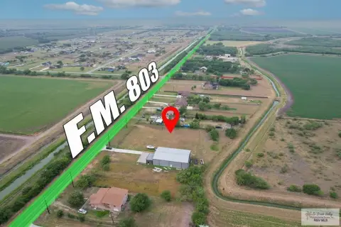Commercial/Residential Land in San Benito
