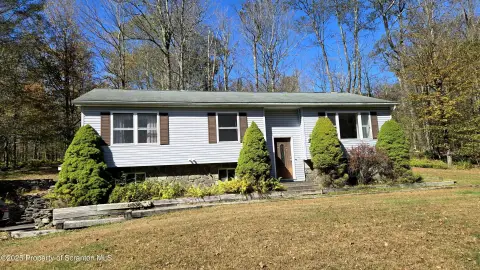 Madison Township Retreat with Garage